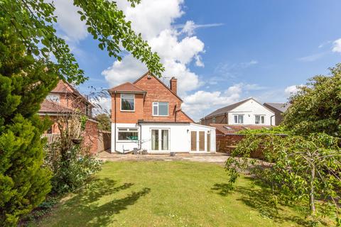 3 bedroom detached house to rent, Hatton Street, Wellingborough NN8