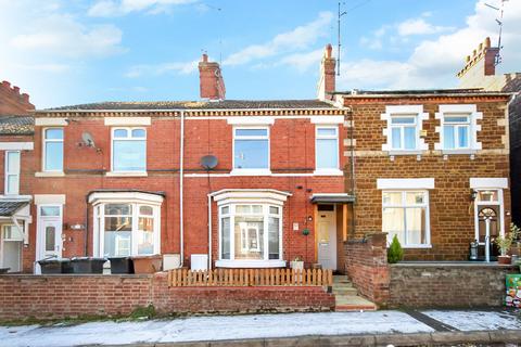 3 bedroom terraced house for sale, North Street, Wellingborough NN8