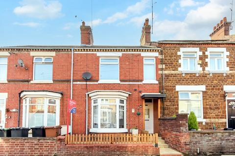 3 bedroom terraced house for sale, North Street, Wellingborough NN8