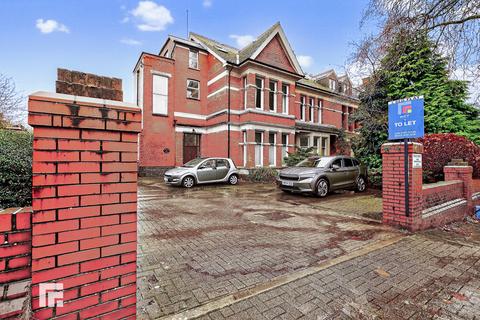 2 bedroom apartment for sale, Trafalgar Court, 114 Penylan Road