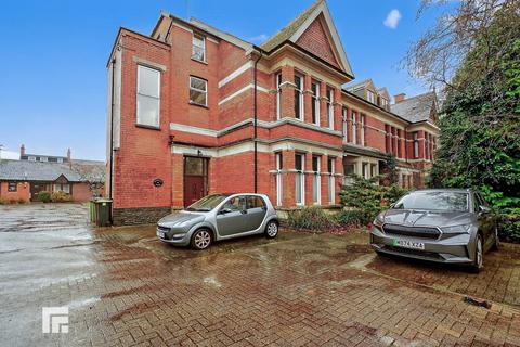 2 bedroom apartment for sale, Trafalgar Court, 114 Penylan Road