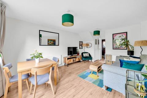 2 bedroom end of terrace house for sale, Baildon Street, London SE8