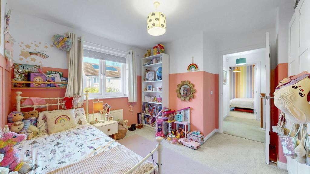 67-web-or-mls-22 Portree Crescent 71