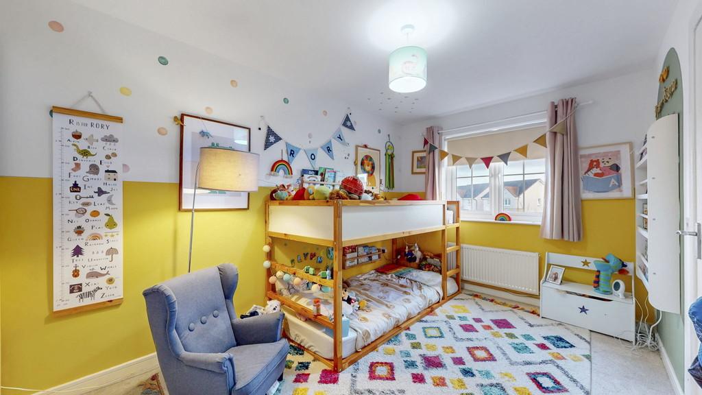 72-web-or-mls-22 Portree Crescent 69