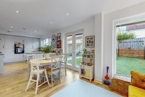 4 bedroom detached house for sale, Portree Crescent, Renfrewshire PA7