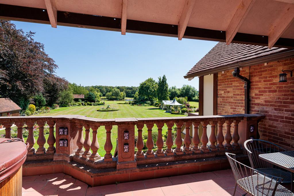Laxton house 52