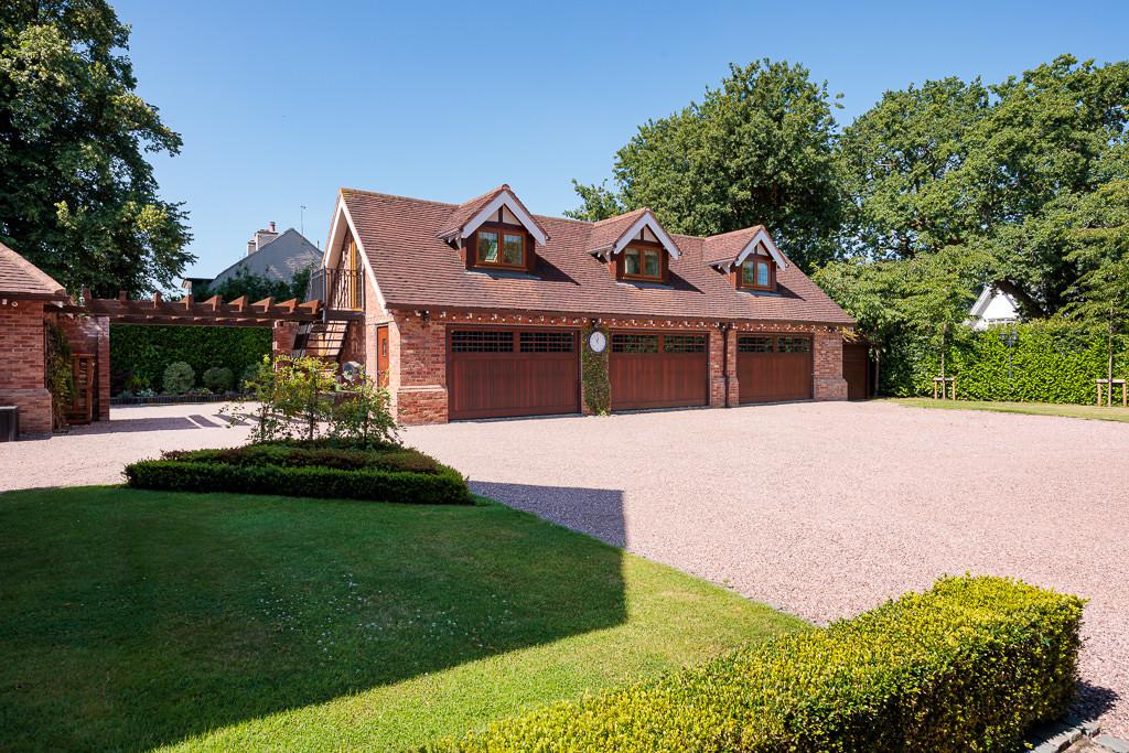 Laxton house 73
