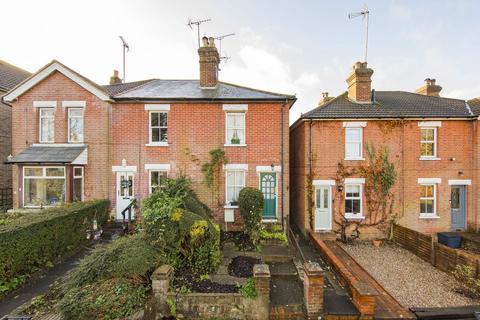 2 bedroom end of terrace house for sale, Mottins Hill, Crowborough