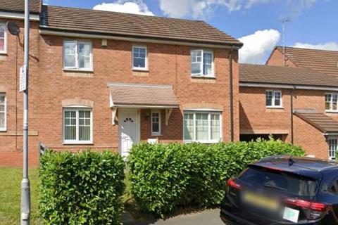 3 bedroom semi-detached house to rent, Saddlecote Close, Manchester
