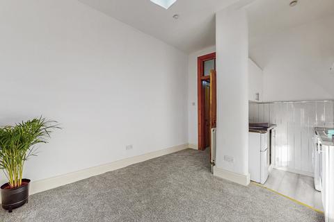 1 bedroom flat for sale, Muirpark Street, Glasgow G11