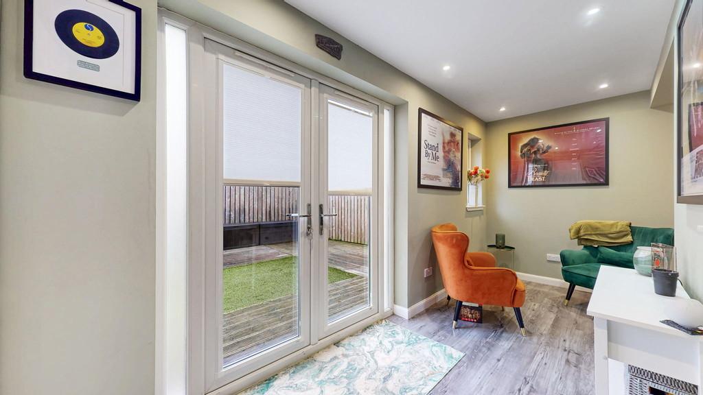 18-web-or-mls-111 Archerhill Road 35