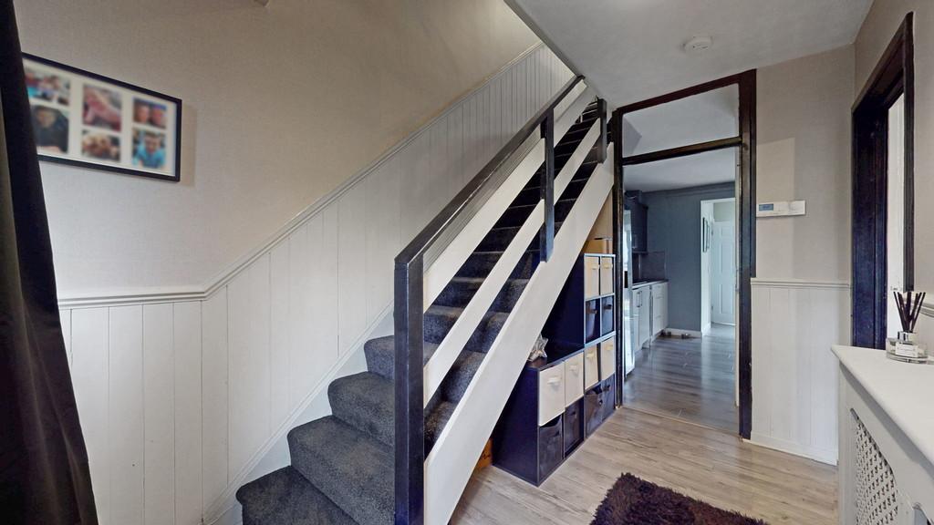 8-web-or-mls-111 Archerhill Road 16