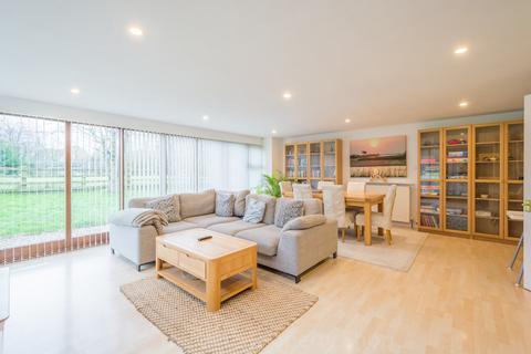 2 bedroom barn conversion to rent, Bury Lane, Doynton