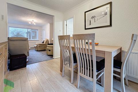 3 bedroom semi-detached house for sale, 22 Wyre Crescent