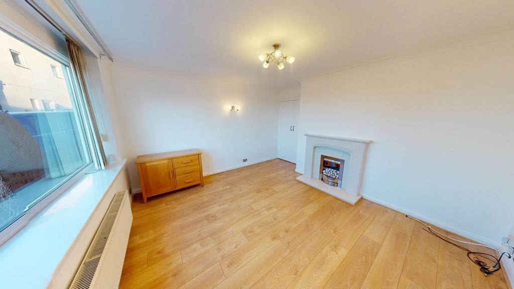 15-Priory-Close-01052026 123718