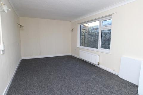 1 bedroom ground floor flat to rent, Condor Grove, Blackpool