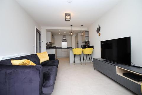 1 bedroom apartment for sale, Ferniesyde Court, Larbert FK2