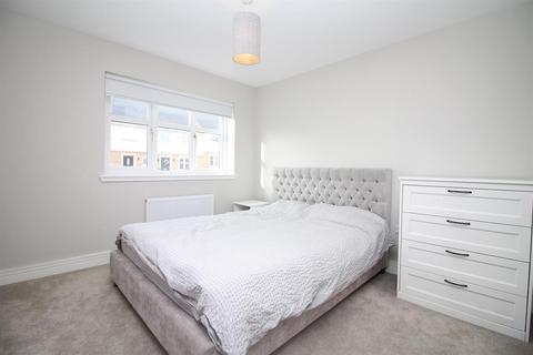 1 bedroom apartment for sale, Ferniesyde Court, Larbert FK2