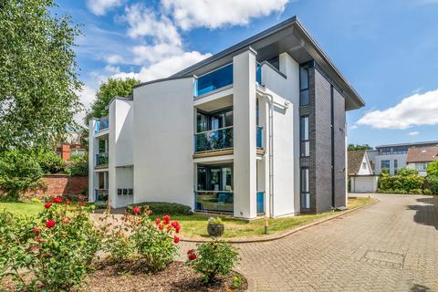 undefined, Spicer Road, Exeter