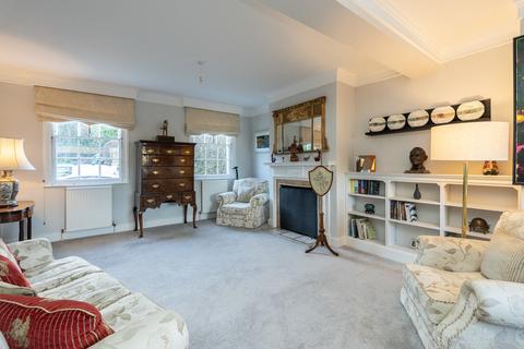 undefined, Guildford Road, Westcott