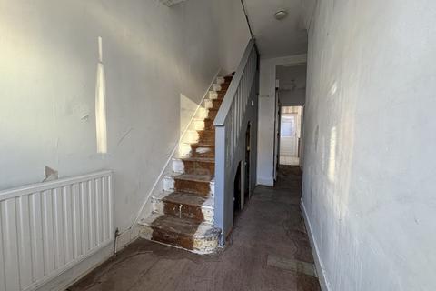 3 bedroom terraced house for sale, Granville Avenue, London N9