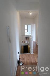 2 bedroom flat to rent, Homerton High Street, London E9