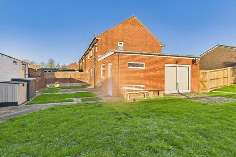 2 bedroom end of terrace house for sale, St Albans Road, Havant PO9