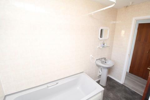 1 bedroom detached bungalow to rent, Kelso Close, Bletchley, MK3