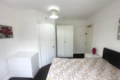 1 bedroom in a house share to rent, Burley Road (Room 1), West Yorkshire LS4