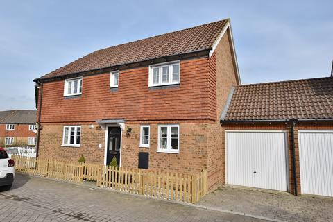 undefined, Running Foxes Lane, Singleton, TN23 5LP
