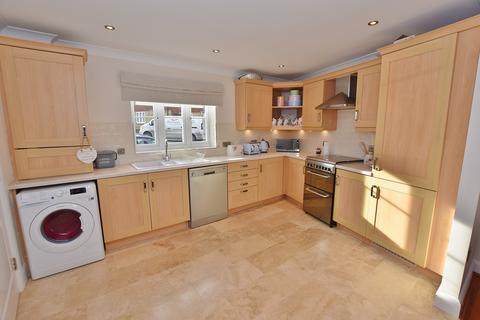 undefined, Running Foxes Lane, Singleton, TN23 5LP