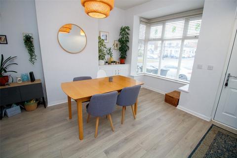 2 bedroom terraced house to rent, Highfield Road, Birmingham B28