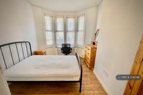 undefined, College Avenue, Bristol, BS16