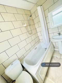 2 bedroom terraced house to rent, Lockwood, Huddersfield, HD1