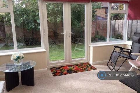 4 bedroom detached house to rent, Derwent Close, St. Ives, PE27