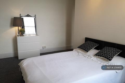 2 bedroom flat to rent, Portland Street, King's Lynn, PE30