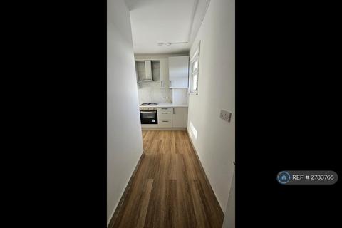 2 bedroom flat to rent, Plashet Road, London, E13