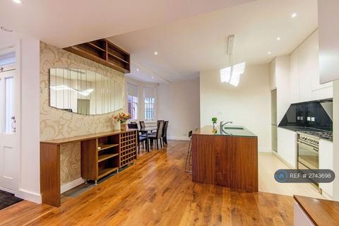 2 bedroom flat to rent, Belsize Park, London, NW3