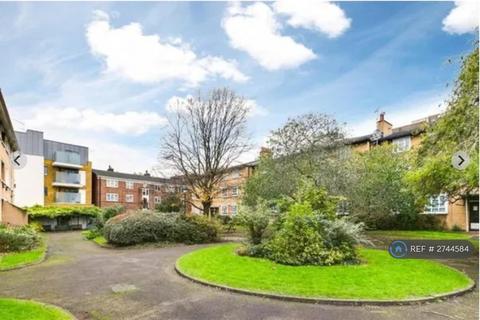 3 bedroom flat to rent, Charcroft Court, London, W14