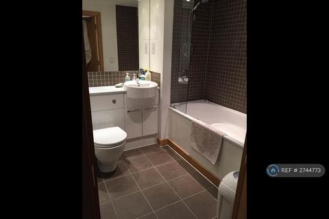 2 bedroom flat to rent, Drayton Park, London, N5
