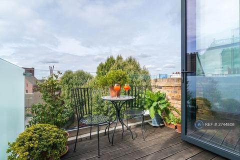 2 bedroom flat to rent, Putney High Street, London, SW15