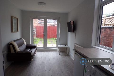undefined, Kingsland Avenue, Coventry, CV5