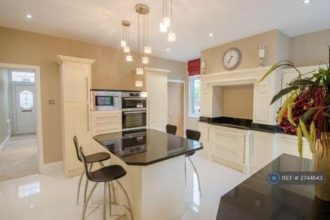 1 bedroom in a house share to rent, Grange Street, Rawtenstall, BB4