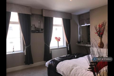 1 bedroom in a house share to rent, Grange Street, Rawtenstall, BB4