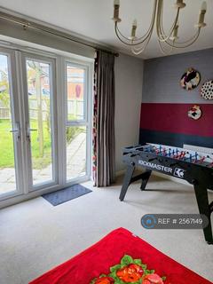 3 bedroom detached house to rent, West Denton Road, Newcastle Upon Tyne, NE15