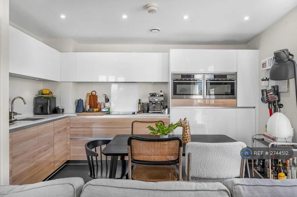 Kitchen 2