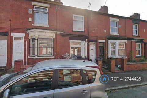 2 bedroom terraced house to rent, Kenyon Street, Manchester, M18