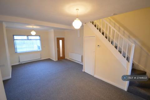 2 bedroom semi-detached house to rent, Banastre Road, Southport, PR8
