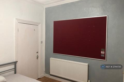 1 bedroom in a house share to rent, Langton Road, Liverpool, L15