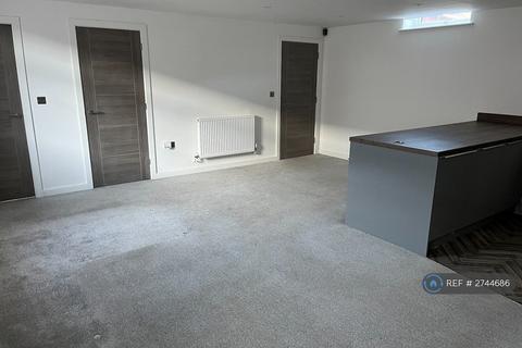 2 bedroom terraced house to rent, Abbey Park, Worksop, S80